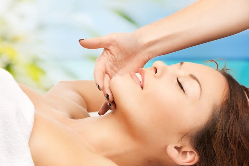 Kauneusuni -kasvohoito | Helsinki