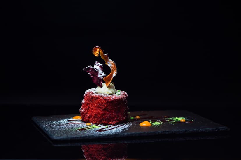 Dine in the Dark - Illallinen pimeässä kahdelle | Helsinki