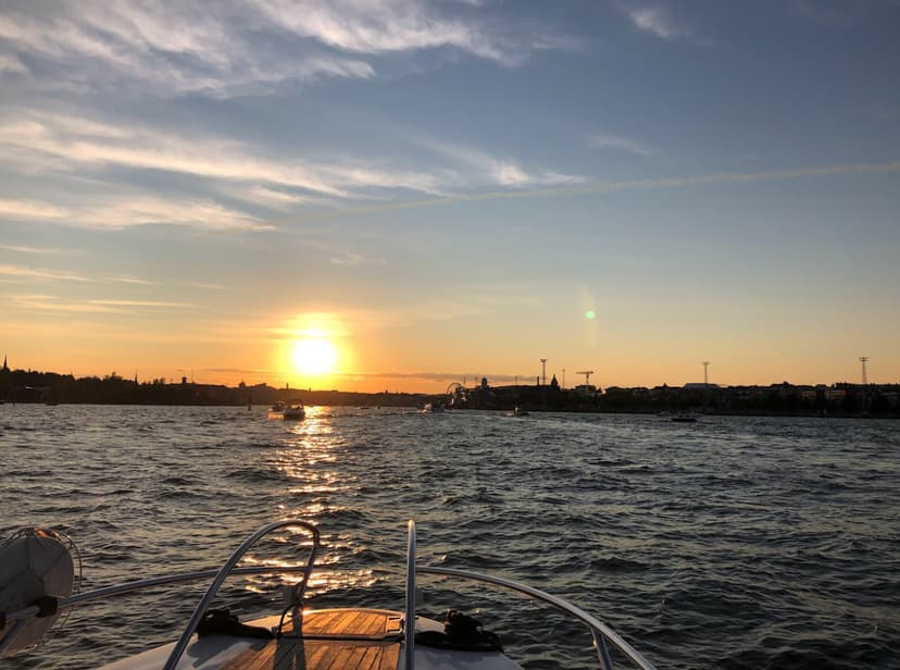 3 h saaristoristeily Helsingin edustalla (1-6 henkilöä) | Helsinki