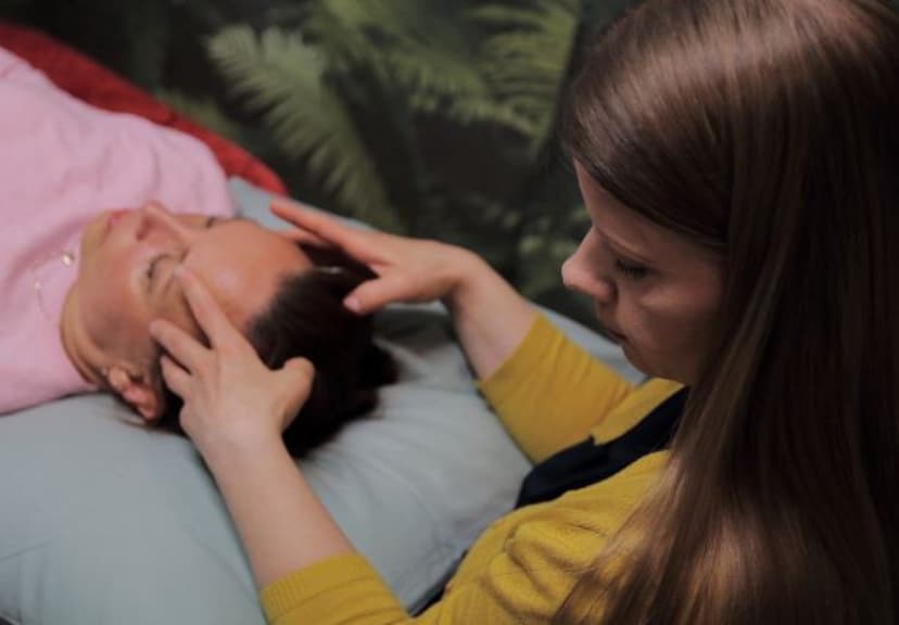 Mieltä selkeyttävä ja rauhallisuutta luova Access Bars® hoito | Tampere