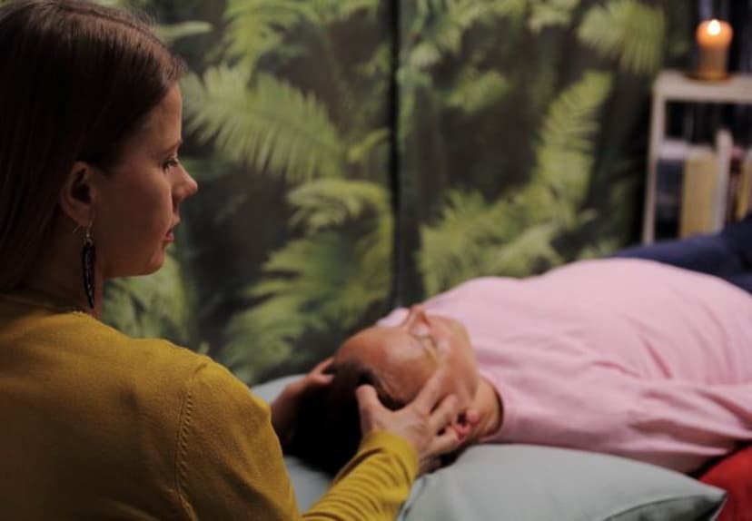 Kokonaisvaltainen energiahoito keholle ja mielelle | Tampere