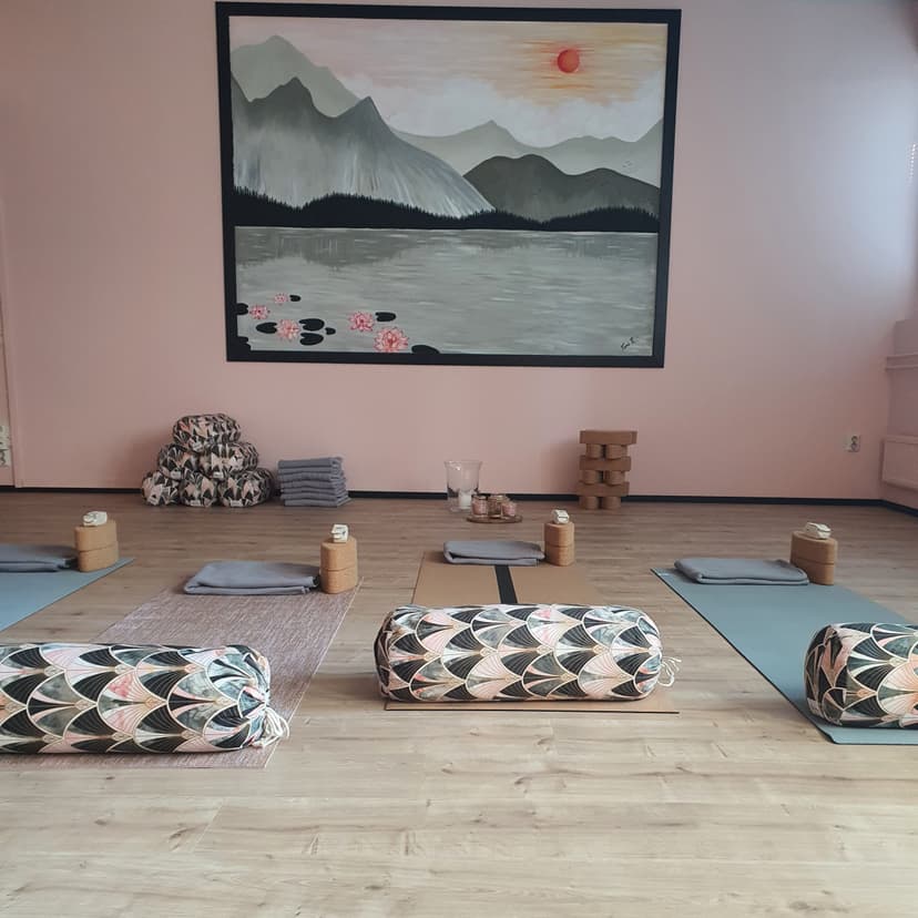 Selän hemmottelujooga | Vantaa/Myyrmäki