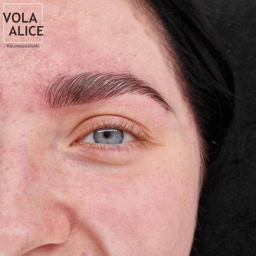 Kulmakarvojen laminointi 30 min | Lahti