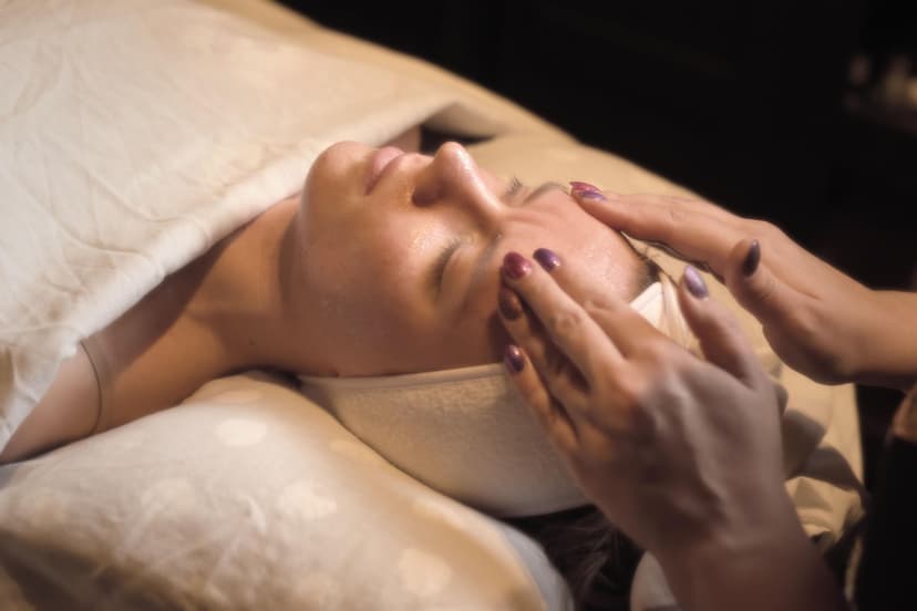 Lähteen tuulahdus -hoitoelämys | Tampere