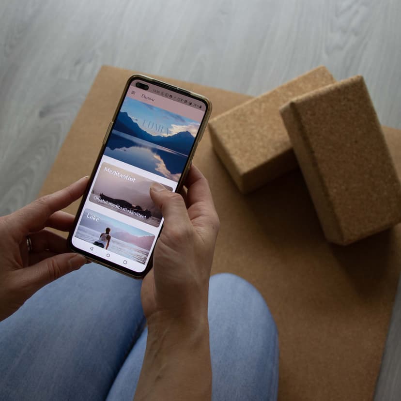 6 kk Joogaa & Meditoi kotona - suomalainen Lumia Mind -sovellus | Online