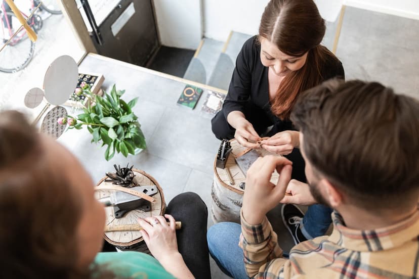 Nahkatyöpaja viidelle | Helsinki 