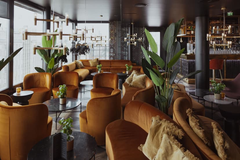 Neljän ruokalajin illallinen Ravintola Ponsissa kahdelle | Tampere