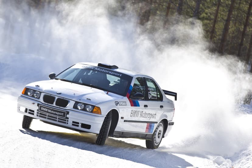 Rallikoulu BMW ralliautolla neljälle | Hyvinkää