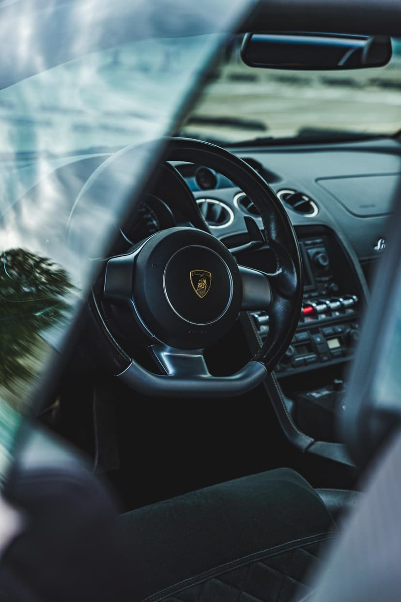 Lamborghini -kyyditys | Kiikala