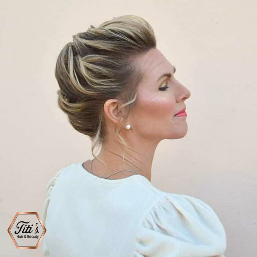 Shining Star -juhlapaketti - juhlakampaus ja -meikki | Turku