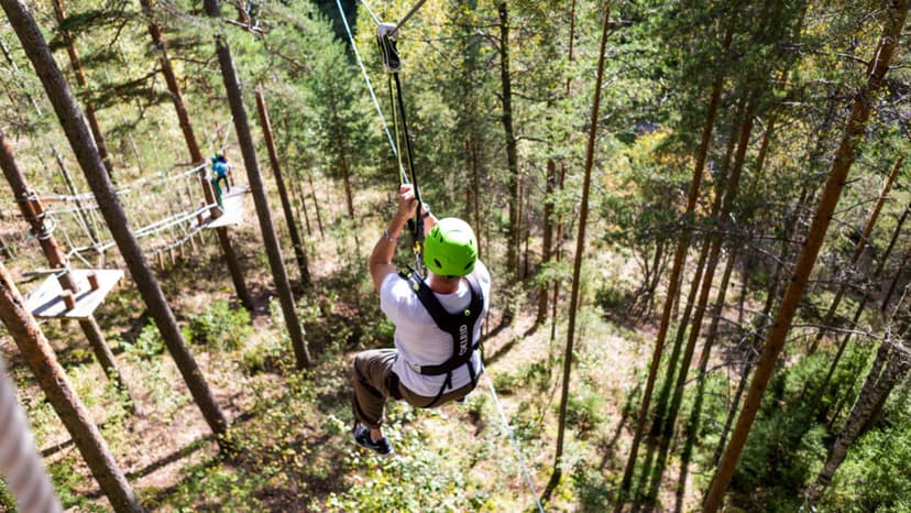 SeikkailuSveitsi - Siniset perheradat | Hyvinkää
