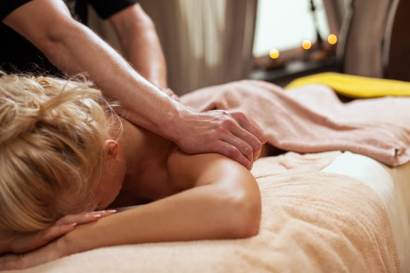 Aromaattinen hoitoelämys - keho ja kasvot EKO | Helsinki